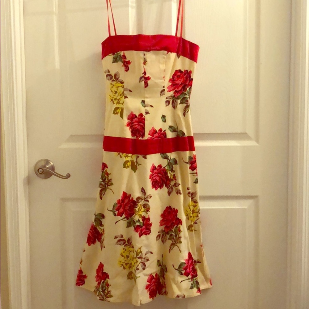Vintage size 6 cotton/lined dress